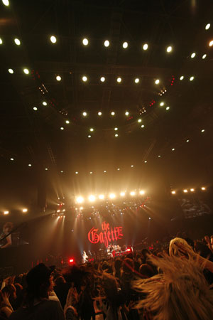 the GazettE、横浜アリーナで1万5千人熱狂、幕張でのスタンディング ...