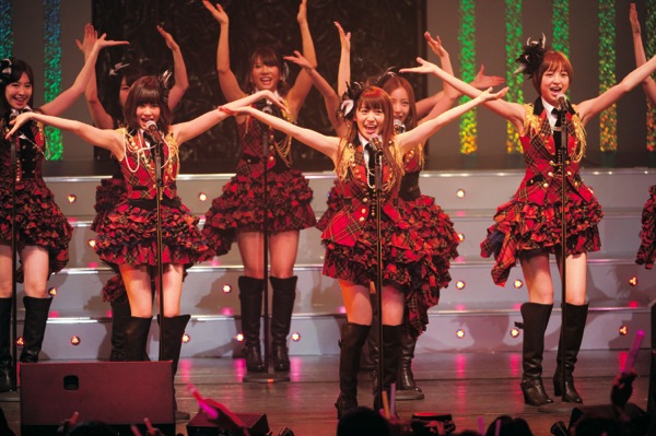 『AKB48 リクエストアワーセットリストベスト100 2012 LIVE DVD』初回特典ブックレットと生写真が明らかに | BARKS