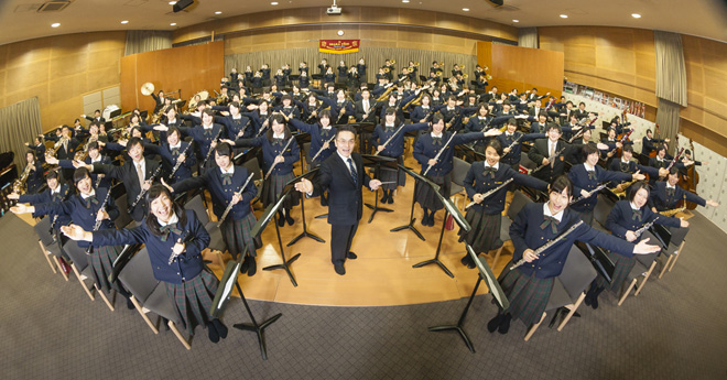 甲子園アルプス スタンドに 大阪桐蔭高等学校吹奏楽部がやってくる Barks