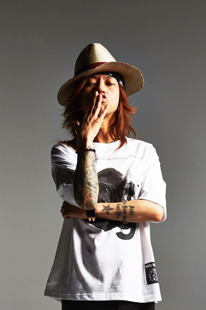 激安通販の 清春 KIYOHARU ピンバッジ White ライブツアーグッズ fawe.org