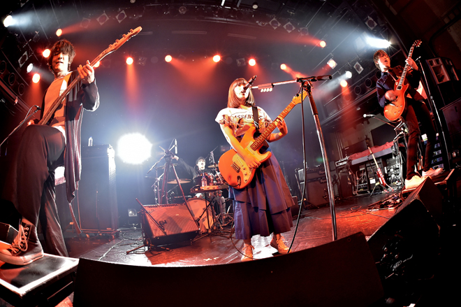 【ライブレポート】MOSHIMO、＜今宵もキミにこころあり＞＠渋谷WWW公演「みなさんも全力ぶつけてください！」