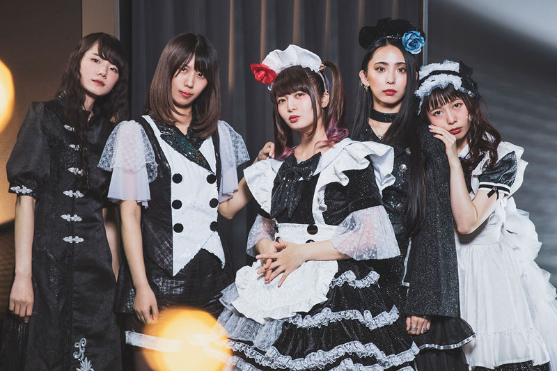 Interview with BandMaid on Barks The “roots” and the “present” of