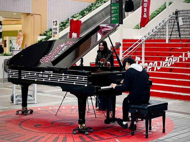 輝い 植田真梨恵 LIVE of LAZWARD PIANO