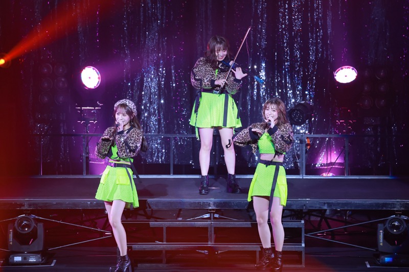 ライブレポート】Juice=Juice、日本武道館単独公演＜TRIANGROOOVE2 Special＞に7500人が熱狂 | BARKS