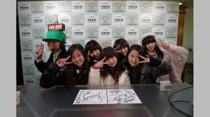 東京女子流、初の公開ラジオにファン大集合