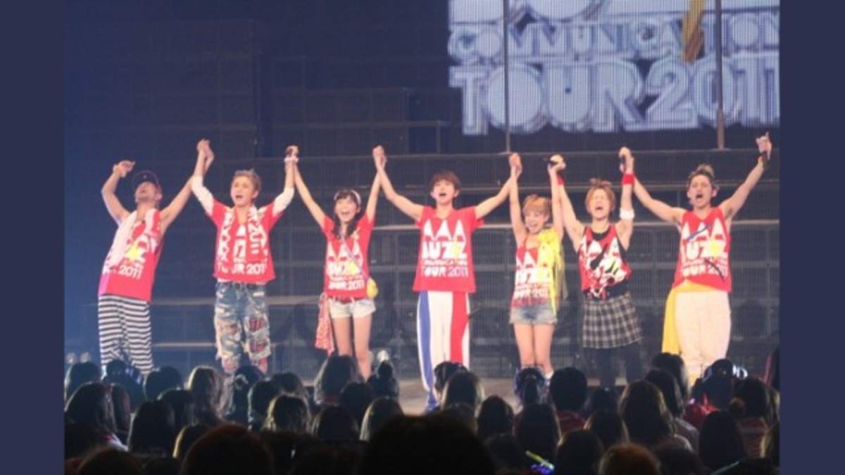 AAA AAA BUZZ COMMUNICATION TOUR 2011 DE… - ミュージック