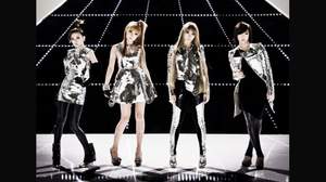 2NE1、9月21日に日本デビュー決定。先行配信企画も実施