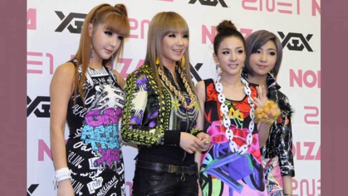 韓国出身アーティストの動員記録を塗り替える2NE1の日本ツアー開始。初日はGD＆TOPも登場 | BARKS
