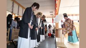 Alice Nine、羽織袴でヒット祈願「日本男児なんだと実感しました」