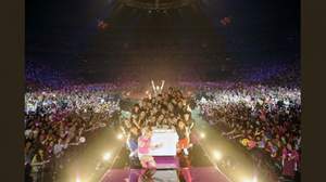 浜崎あゆみ、“ホテルのような”全国ツアー＜ayumi hamasaki ARENA TOUR 2012 A ～HOTEL Love songs～＞スタート