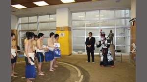 早稲田大学相撲部特別参与のデーモン閣下、「相撲部に何の関係もなく、学生生活を送れると思ったら大間違いだぞ」
