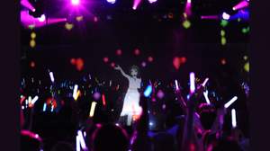 ボーカロイドキャラクター「GUMI」誕生日記念のワンマンライブに13万人が熱狂