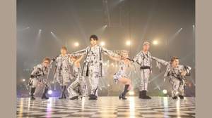 AAA、横浜アリーナ公演初日に新曲「虹」初披露。さらにその場でミュージックビデオ撮影も
