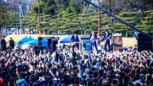 THE BAWDIES、大阪城公園野外ライブに4000人。「振り切って楽しむことを教えてくれたのは、アンタたちだからな!!」