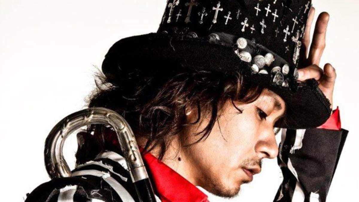 Ken (L'Arc～en～Ciel) がFenderとのコラボTシャツを発売、ソロ