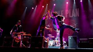 【ライブレポート】シンプル・プラン、＜PUNK SPRING2013＞ステージでONE OK ROCKサプライズ登場