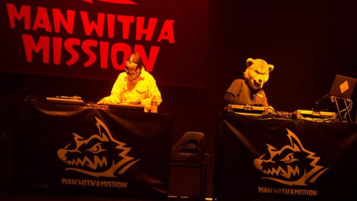 Man With A Mission Ozzfest Japan 13 でスリップノットのdj Sidと共演 Barks