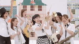 【Kawaii girl Japan】MVをAKB選抜総選挙で初公開！まゆゆ新曲「ラッパ練習中」は、“オレスカバンド”とのコラボ