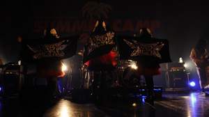 【Kawaii girl Japan/ライブレポート】BABYMETAL、＜SUMMER CAMP 2013＞に神バンドを従えて初出演！