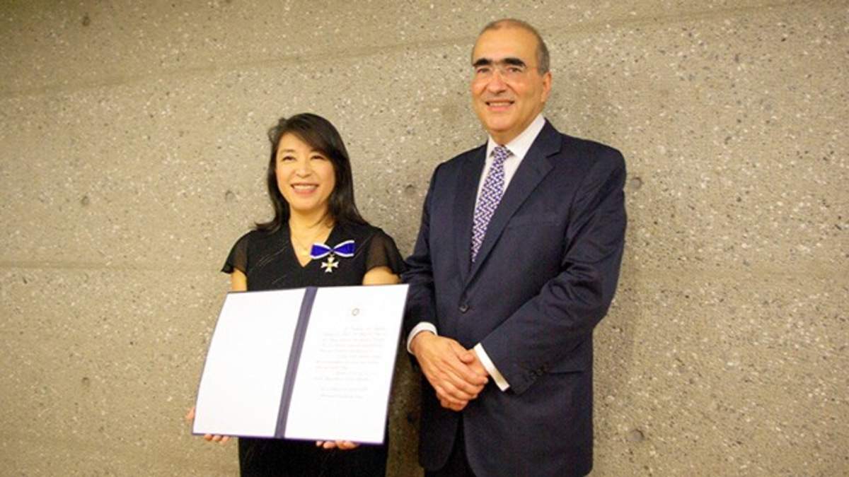 小野リサ、ブラジル最高勲章「リオ ブランコ国家勲章」受章