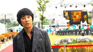 【イベントレポート】山崎まさよし、世界動物映画祭で『キタキツネ物語』主題歌「道」を初披露