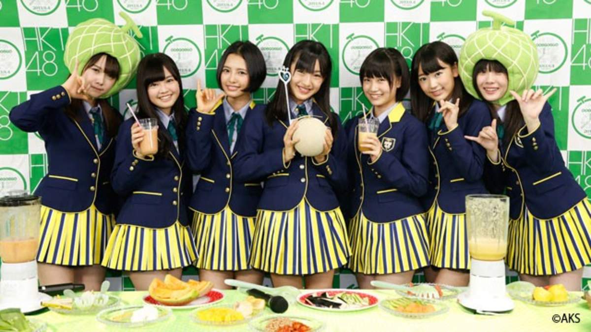 イベントレポート】HKT48、スペシャルハイタッチ会でメロンジュース