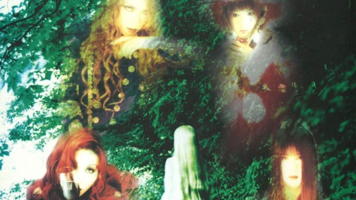 LAREINE、「薔薇は美しく散る」のカヴァーも収録された名盤を15年の時