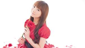 堀江由衣、300本のバラを使用したニューシングルのアーティスト写真が公開
