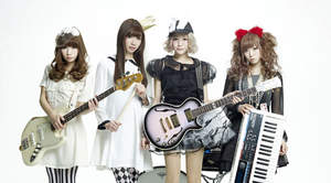 Silent Siren、2ndアルバム『31Wonderland』がデイリー2位。すぅ「みんなのおかげだぁぁ。」