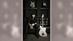 INORAN×Fender、世界にたった一本のSakura Guitar［SAKURA JAZZMASTER］のオークションが4月26日（土）から開始