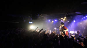 UVERworld、渋谷eggmanライブで8枚目のアルバムを発表