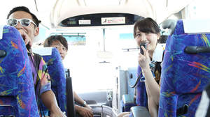 浴衣姿にバスガイドコス。ファン選抜31人と「松井玲奈と行く名古屋観光ツアー」