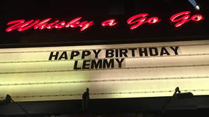 レミー、70歳の誕生日をロックにお祝い
