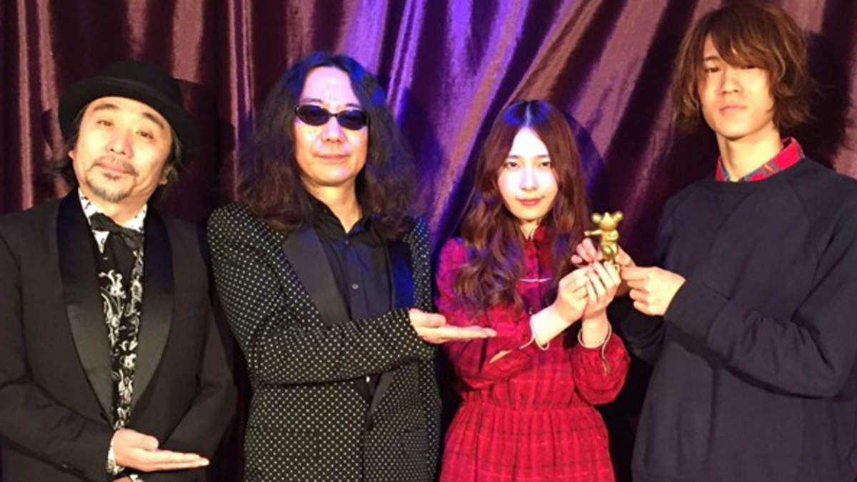 Glim Spanky ダウンタウン松本やマッドマックスと並び みうらじゅん賞 を受賞 Barks