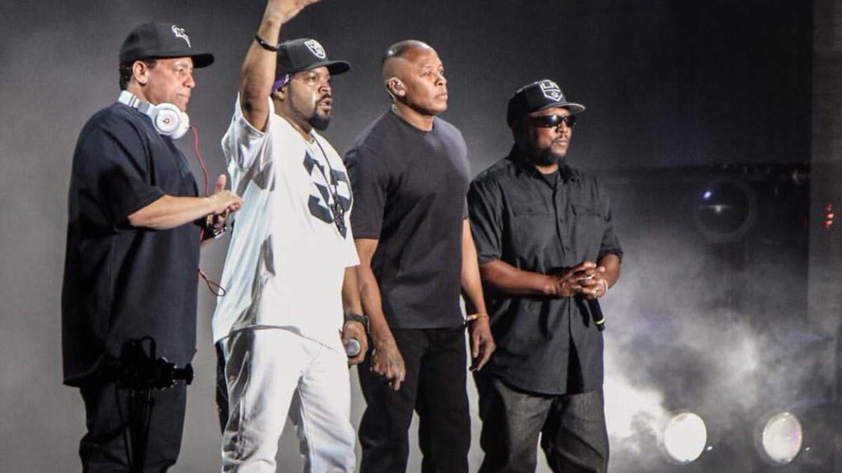 N.W.A.、ドクター・ドレーも含め再結成パフォーマンス | BARKS