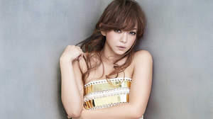 安室奈美恵、歴代単独トップの22年連続シングルTOP10入り