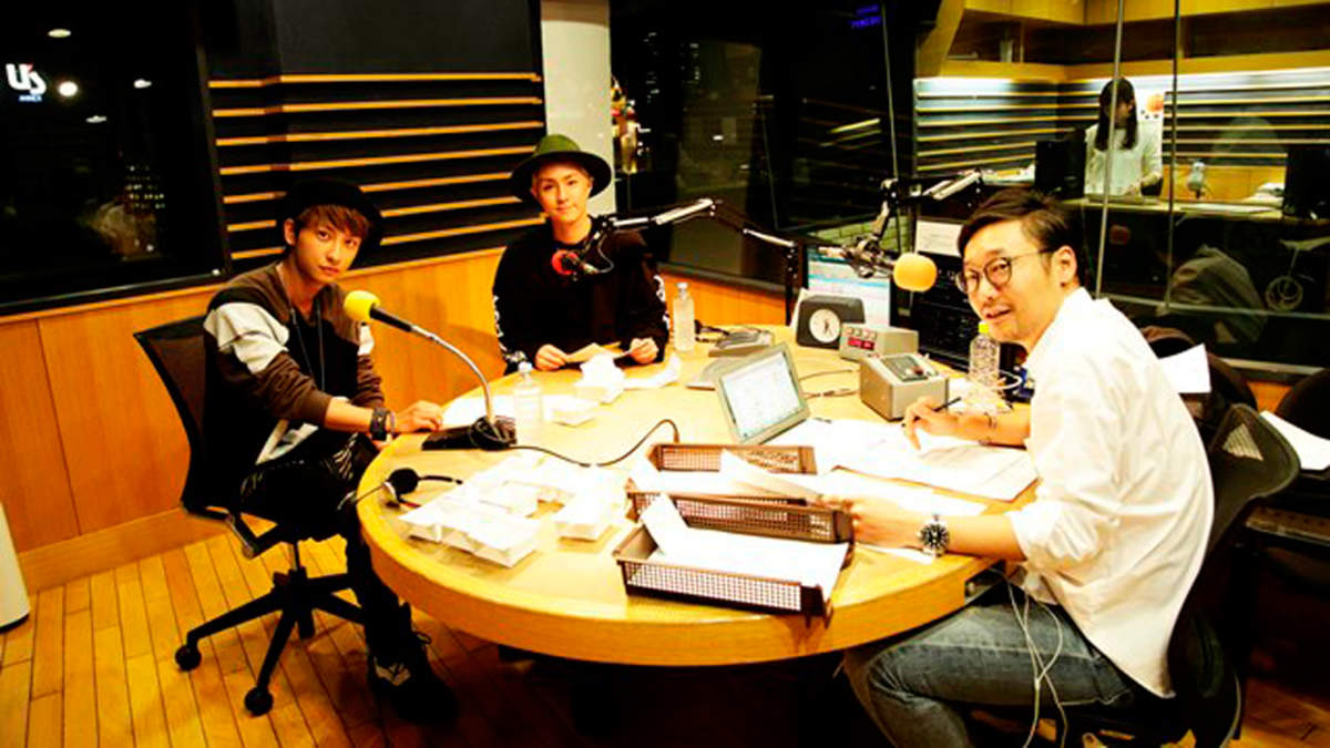 AAA 浦田直也・與真司郎がFM OSAKAに生出演、素顔に迫るトークも AAA 浦田直也・與真司郎がFM OSAKAに生出演、素顔に迫るトークも