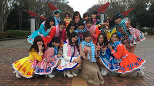 SKE48、紺野あさ美アナウンサー＆北川綾巴のWセンターで「12月のカンガルー」をパフォーマンス