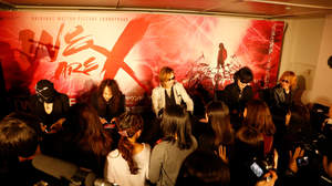 X JAPAN、29年ぶりのサイン会でワールドツアー日本公演開催を発表。ニューALを主体とする可能性も