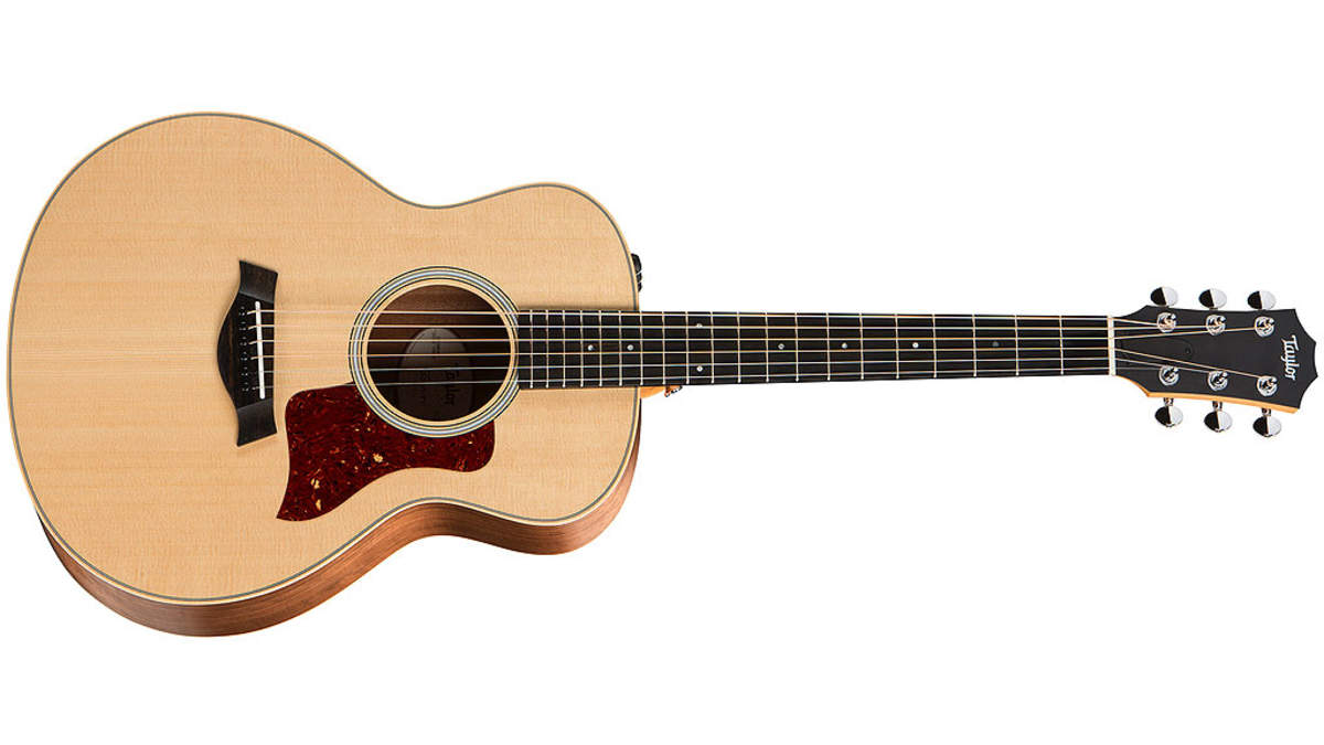 人気のミニギター Taylor GS Miniにウォルナット・モデル「GS Mini-e