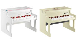 楽器メーカーがまじめに作ったデジタル・トイ・ピアノ、「tinyPIANO」にハローキティとポムポムプリンモデルが登場