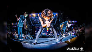 台湾での野外公演に密着、ONE OK ROCKの特別番組がオンエア