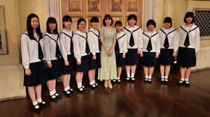 半崎美子、新作「明日への序奏」リリイベで杉並児童合唱団と共演