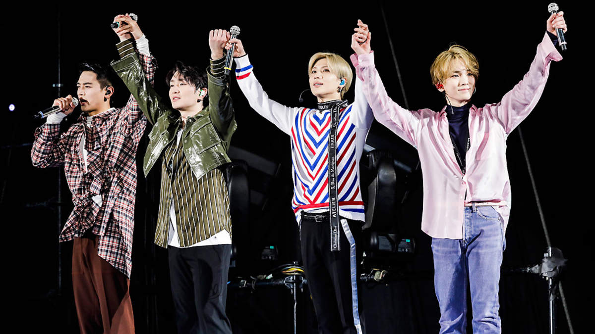 ライブレポート Shinee 永遠にジョンヒョンさんのことを忘れないで Barks