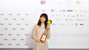 Anly、『Asian Supernova Award』受賞で初海外パフォーマンス
