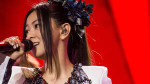 倉木麻衣、中国にて“アジア風雲歌手”受賞「歌手として長年続けてこれてよかった」