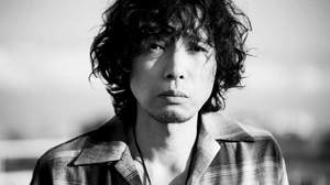 斉藤和義、25周年記念ライブ作品をリリース
