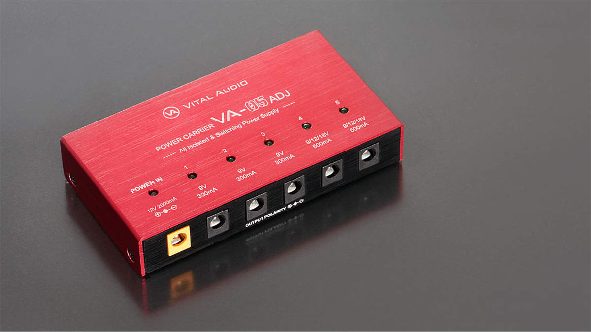 Vital Audio、コンパクトなエフェクトペダル用パワーサプライ「POWER CARRIER VA-05 ADJ」 | BARKS