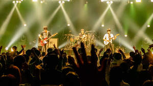 UNISON SQUARE GARDEN、KT Zepp Yokohamaでのライブ映像2曲を公開