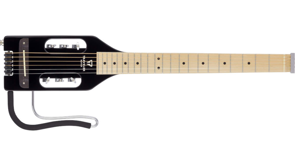 トラベラー･ギター、ウルトラ-ライト・アコースティックにグロスブラックモデルが登場 | BARKS